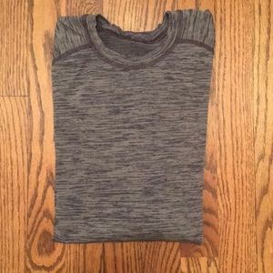 Lululemon long sleeve tee